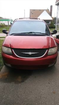 2003 Chrysler Town & Country