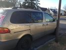 2000 Toyota Sienna (4 doors)